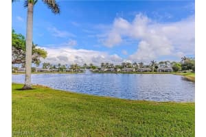 5595 Greenwood Circle, Naples, FL 34112 - MLS#225081684