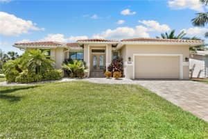 724 Seagrape Drive, Marco Island, FL 34145 - MLS#225081691