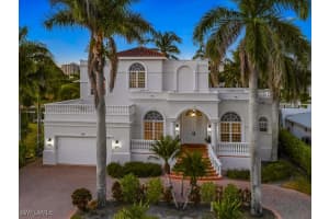 239 Channel Drive, Naples, FL 34108 - MLS#225081730