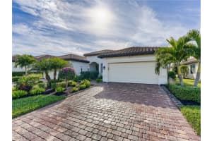 12091 Canal Grande Drive, Fort Myers, FL 33913 - MLS#225081740