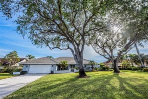 2256 Imperial Golf Co Boulevard, Naples, FL 34110 - MLS#225081765