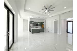 2905 3rd Street, Lehigh Acres, FL 33971 - MLS#225081775