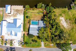 2347 Harbor Road, Naples, FL 34104 - MLS#225081782