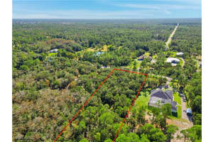 185 33rd Avenue, Naples, FL 34120 Sold 05/22/26