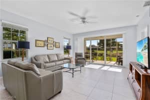 5953 Sand Wedge Ln 601, Naples