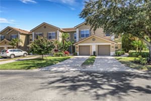 3240 Cottonwood Bend 206, Fort Myers