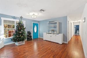 460 9th Street, Naples, FL 34117 - MLS#225081912