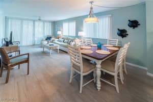 270 Naples Cove Drive, Naples, FL 34110 - MLS#225081914