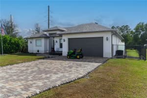 548 47th Avenue, Naples, FL 34120 - MLS#225081920