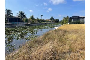 158 31st Terrace, Cape Coral, FL 33914 Sold 03/31/26