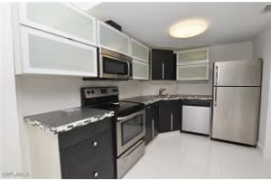 1 Bluebill Avenue, Naples, FL 34108 - MLS#225081972