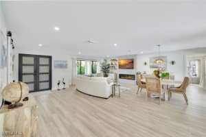 236 Lagoon Avenue, Naples, FL 34108 - MLS#225081976