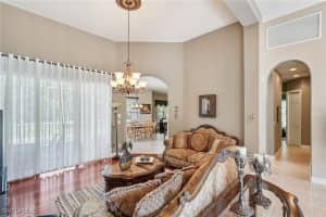 2621 Golden Gate Boulevard, Naples, FL 34120 - MLS#225081979