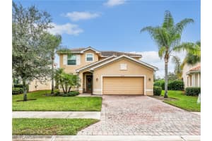 2374 Heydon Cir E, Naples 2374 Heydon Cir E, Naples