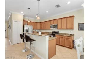 2374 Heydon Circle, Naples, FL 34120 - MLS#225081998