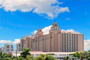 260 Southbay Drive, Naples, FL 34108 - MLS#225082030