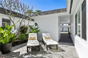 17 Knights Bridge Road, Naples, FL 34112 - MLS#225082039