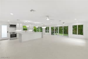 17 Knights Bridge Road, Naples, FL 34112 - MLS#225082039