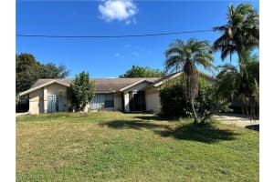 3090 52nd St Sw, Naples