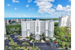 325 Dunes Boulevard, Naples, FL 34110 - MLS#225082066