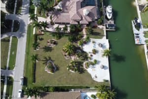 1668 McIlvaine Court, Marco Island, FL 34145 - MLS#225082070