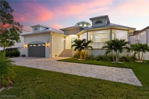 1794 Holiday Ln, Naples