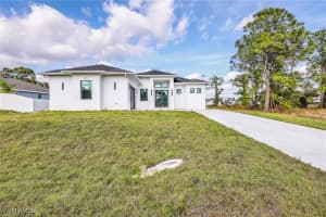 2514 36th Street, Lehigh Acres, FL 33976 - MLS#225082093