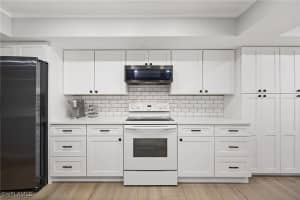 9876 White Sands Place, Bonita Springs, FL 34135 - MLS#225082118