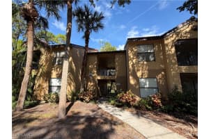 2070 Arbour Walk Cir 3214, Naples