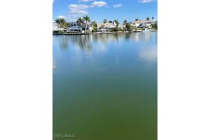 4530 Gulf Shore Blvd N 2-112, Naples