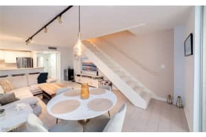 5 Bluebill Avenue, Naples, FL 34108 - MLS#225082185