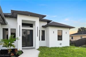 2714 24th Street, Lehigh Acres, FL 33971 - MLS#225082191