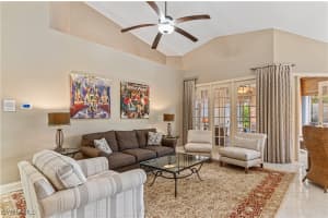 191 Colonade Cir, Naples