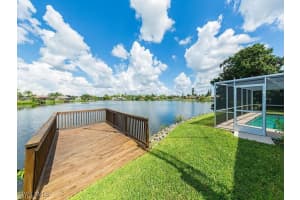 3065 50th Ln Sw, Naples