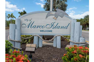 133 Cyrus St Marco Island, FL 34145 Sold 12/03/25