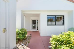 551 Beachwalk Circle, Naples, FL 34108 - MLS#225082296