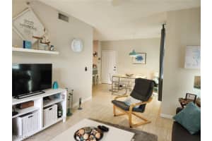 1200 Reserve Way, Naples, FL 34105 - MLS#225082300