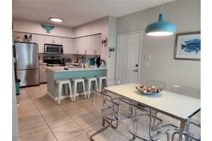 1200 Reserve Way, Naples, FL 34105 - MLS#225082300