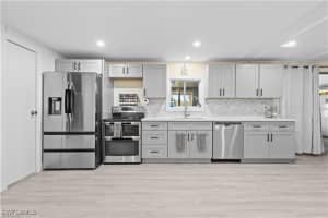 23 Derhenson Drive, Naples, FL 34114 - MLS#225082315