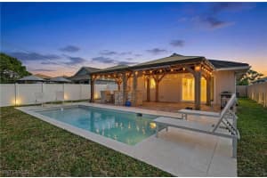 523 107th Avenue, Naples, FL 34108 - MLS#225082323