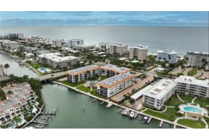 2900 Gulf Shore Blvd N 312, Naples