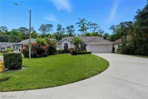 2268 Piccadilly Court, Naples, FL 34112 - MLS#225082344