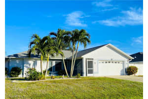 2207 8th Avenue, Cape Coral, FL 33990 - MLS#225082348