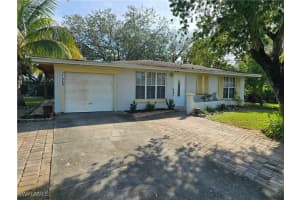 27989 Temple Terrace Drive, Bonita Springs, FL 34135 - MLS#225082360