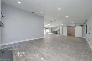 6161 Waxmyrtle Way, Naples, FL 34109 - MLS#225082383