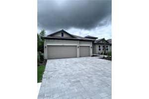 11017 Hanging Vine Dr, Fort Myers