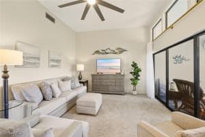 559 Beachwalk Circle, Naples, FL 34108 - MLS#225082408