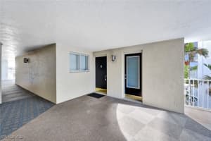 1300 Gulf Shore Boulevard, Naples, FL 34102 - MLS#225082409