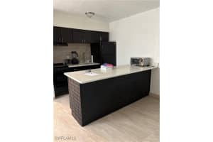 830 Wiggins Pass Road, Naples, FL 34110 - MLS#225082434