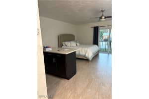 830 Wiggins Pass Road, Naples, FL 34110 - MLS#225082434